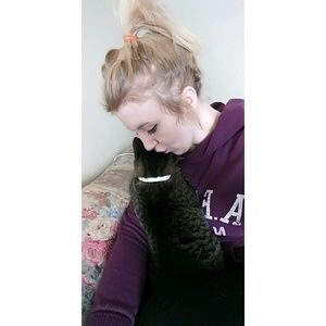 Meet your Posher, Savanna